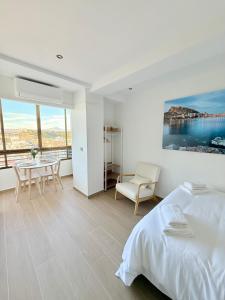 Apartament 18th floor city center RISCAL
