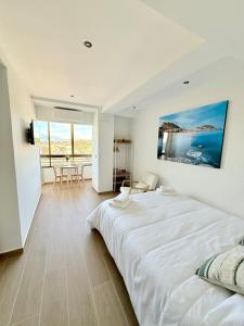 Apartament 18th floor city center RISCAL