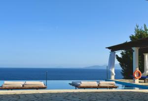 Villa Kalypso Infinity Pool Villa