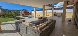 5 bedrooms Villa Costa Adeje