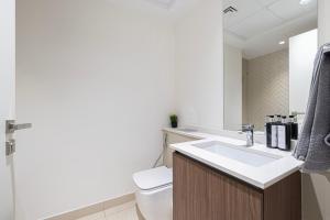 Poolview Studio شقة at Al Zahia - Sunset Escape