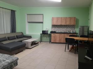 Rooms near the station