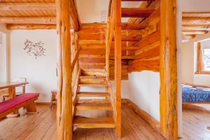 TAIQUE cabaña E en la base del cerro Catedral con vistas