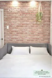 Rocca 1 Bedroom Boutique Suite w Balcony Mesaverte Residences - Aplaya