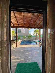 Detached and luxury villa in kadriye