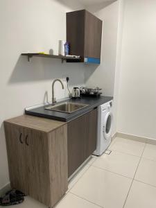 Edumetro apartment,subang jaya by Fieza