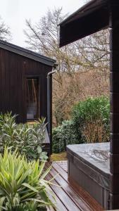 Premium Spa Chalet - Sauna & Jacuzzi - 20min Paris