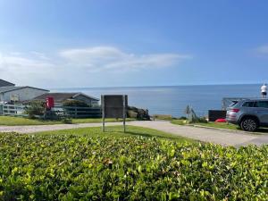 Two Bed Chalet with Sea Views