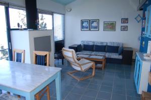 Cottage with sea view