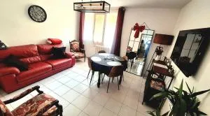 Appartement central avec parking - Carcassone