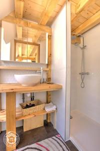 Chalets La Cabane du Lys : photos des chambres