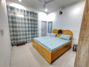 Family place with 3 bedrooms on first floor