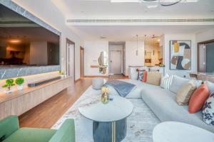 Upscale 3BR - Oceana Residences - Beachfront Bliss