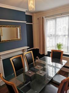Spacious & Stylish Pet-Friendly Home I Perfect for Short or Long Stays