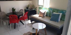 Casa minimalista em Olinda no Alto da Nação