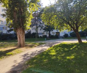 Appartements Apartement Saint Louis Train Station- EuroAirport- Basel : photos des chambres