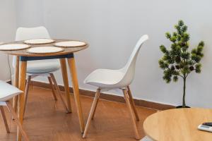 Meduza Apartment by Kondo Stays