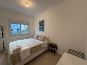 Sunclub condomínio novíssimo frente mar