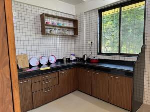 New Luxurious and spacious 2bhk flat in Tirupati near alipiri for upto 20 people