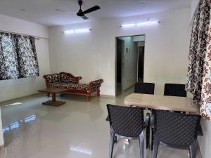 New Luxurious and spacious 2bhk flat in Tirupati near alipiri for upto 20 people