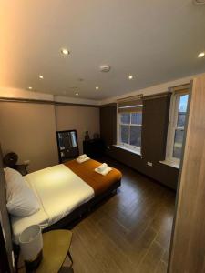 London Bridge Stay