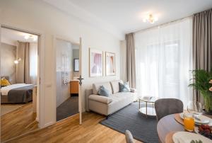 Breathtaking spacious 2BR apartment - City Center