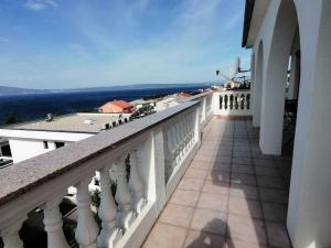 Room Jelena for 3 persons, 300m from beach