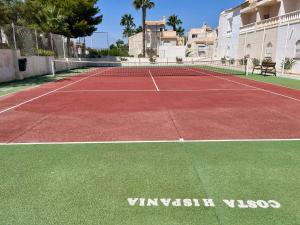 Townhouse med takterrass i Costa Hispania
