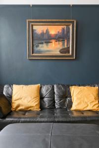 Three bedroom luxury apartment Zone 1