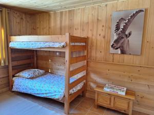 Appartements La Coufa, spacieux Duplex en chalet, terrasse, jardin, vues montagnes : Appartement 3 Chambres