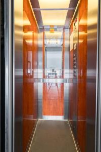 Stunning Views 3BR Sunny Flat - 3 Superb Balconies