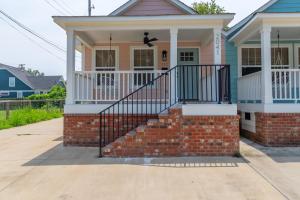 7minutesdowntown2bedroom3queenbed