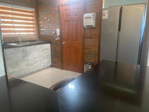 Casa Grande con Tinaja a 10 minutos de Lago Puyehue y Rupanco Ruta 215 Internacional