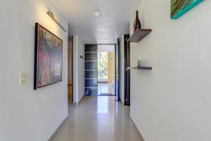 El Tigre, Ibiza Condos with Pool and Golf Views