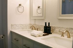 Spacious 4bed, super close to UM & Downtown, 2 living rooms