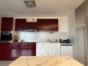 Sète vue mer, secteur des plages, T3 de standing climatisé avec grande terrasse