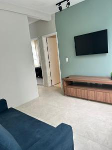 Casa nova, piscina e vista para as montanhas