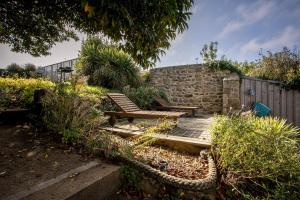 Maisons de vacances hjem Port Blanc A breathtaking setting facing th : photos des chambres