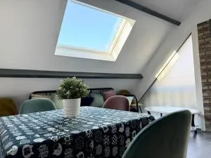 Duplex 2 chambres proche tram - Saint-Nom-la-Bretêche