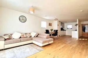 Highlands Lux - Luxury 3-Bed Holiday Home in Scotland - 伊文格瑞