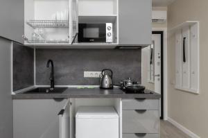 Затишна квартира поруч з метро Харківська