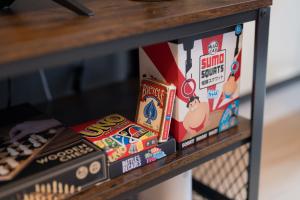 PARKING & GAMES City Centre Sleeps 6