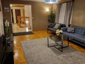 Noah Longstay Stafettgatan 42 - Kolbäck