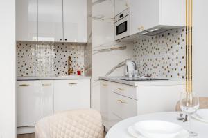 Kasprzaka 29 Panorama Tower 21 Th Floor by Perfect Apart 2118