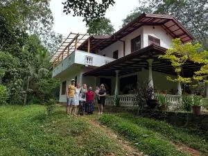 Sanduhan Villa - Pasyala