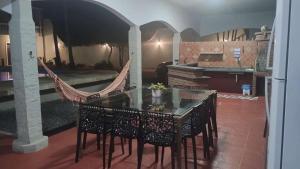 Carnaval a partir 5 diárias - 15 pessoas- Linda Casa de praia com Super piscina 12x5 Novinha com 3 níveis, Wi-Fi, Tv led,jardim , churrasqueira completa