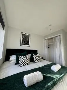 Apartment Close to the Studios - 博勒姆伍德