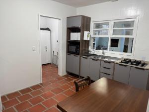 Tranquilidade a 200m da praia