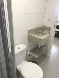 Apartamento de 2 suítes com vista para o mar