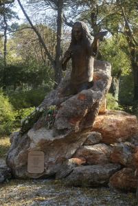 Central Park Family Hotel